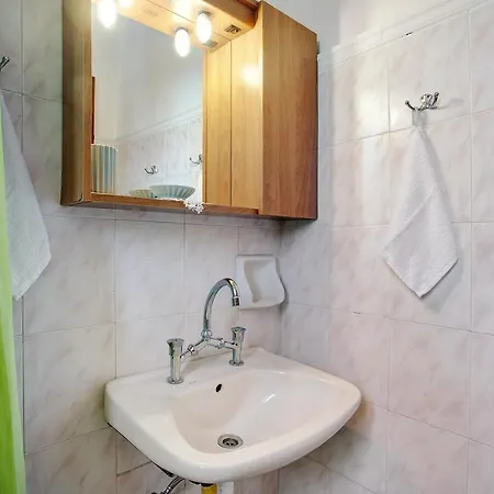 Areti Orfeas 7 Apartment *